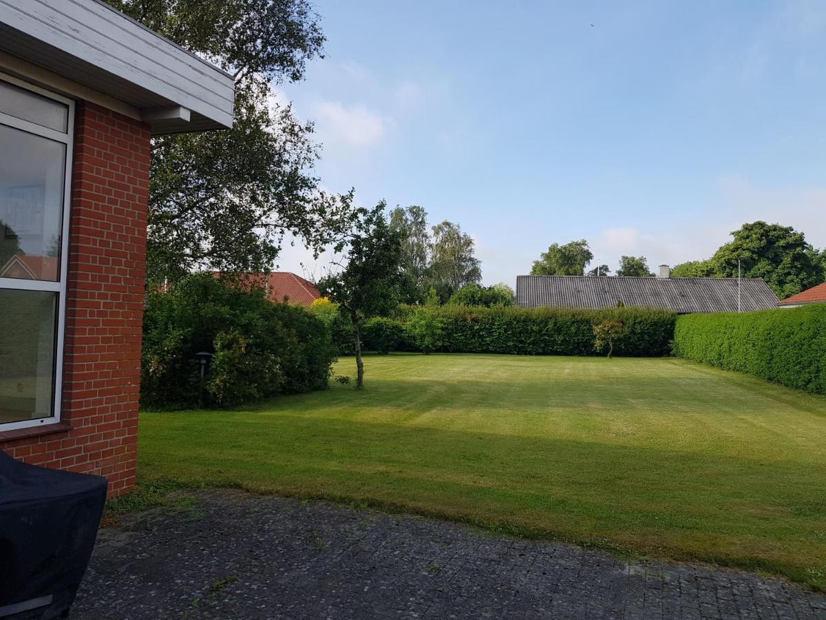 Bredebro Hus Til Stor Familieヴィラ エクステリア 写真